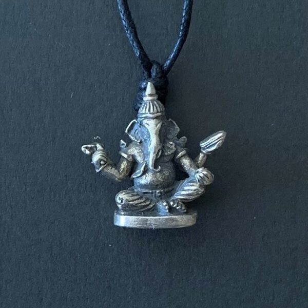 Hanger Ganesha aan Waxkoord (2