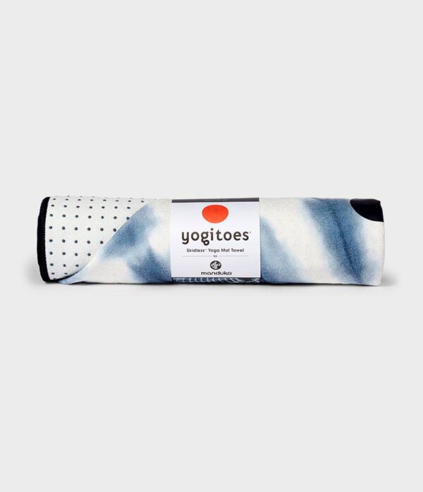 Manduka Yogitoes Skidless Yoga Handdoek – Tie Dye Navy