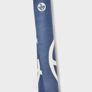 Manduka eQua SuperLite Yogamat Maddy Nye