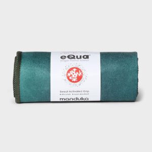 Manduka eQua Yoga Handdoek - Camo Green TD (Klein)