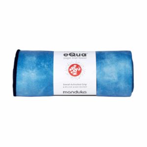 Manduka eQua Yogamat Handdoek - Camo Tie Dye Blues