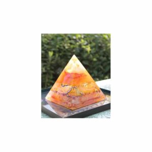 Orgonite Piramide Amethist/ Bergkristal/ Rozenkwarts - "Baroque" -