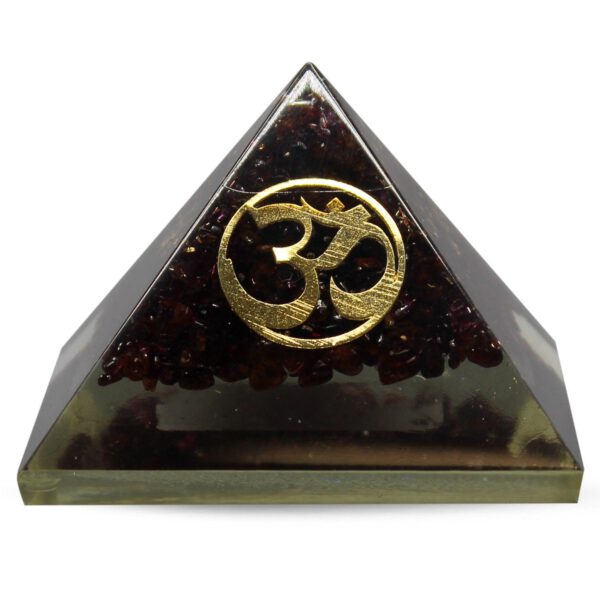 Orgonite Piramide Granaat - Ohm - (70 mm)