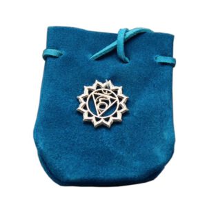 Turquoise Suède Tasje met Chakra Symbool