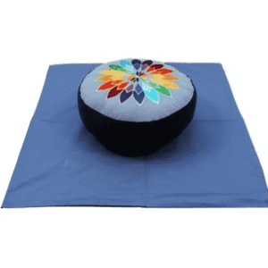 Yogi & Yogini Meditatiekussen Blauw - Bloem geborduurd Set + Mat