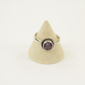 Zilveren Ring met Amethist Maat 15 - Model 2 (Sterling Zilver 925)