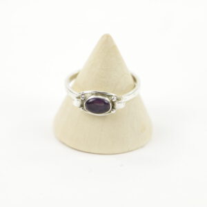 Zilveren Ring met Amethist Maat 19 (Sterling Zilver 925)