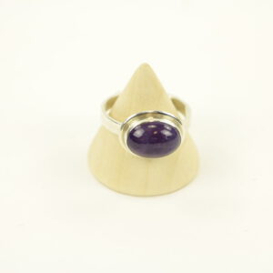 Zilveren Ring met Amethist Maat 19