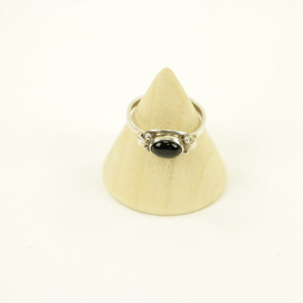 Zilveren Ring met Zwarte Onyx Maat 16 - Model 3 (Sterling Zilver 925)